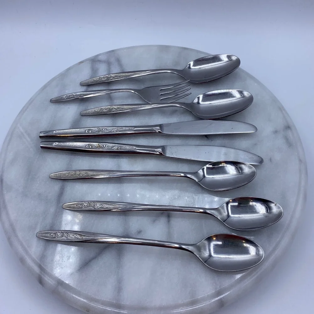 Superior Stainless USA Mixed Flatware 8pc Set Radiant Rose Pattern Silver MCM
